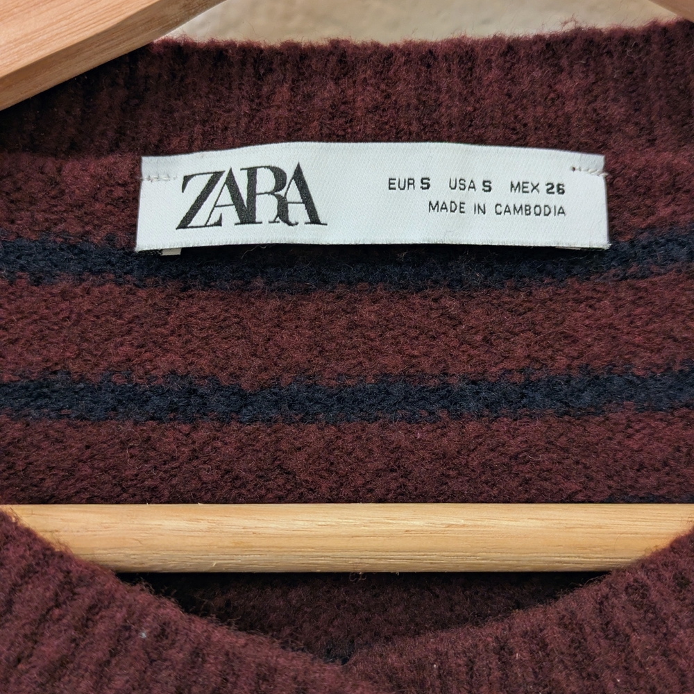 ZARA Burgundy 1509/104/681 | V-Neck Cardigan in Red and Navy Blue - Picture 6 of 6